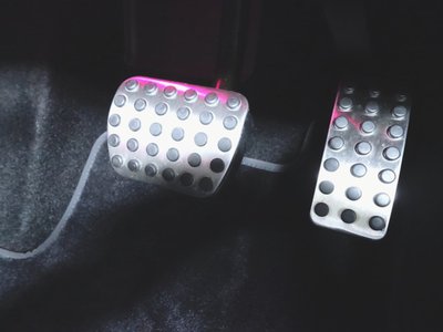 MERCEDES-BENZ GLB - 9