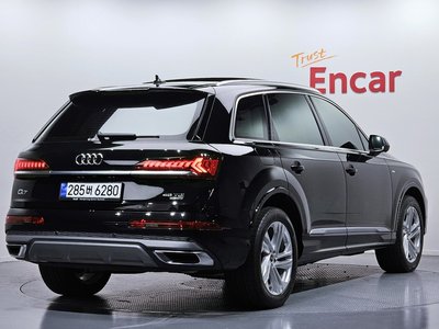 AUDI Q7 - 4