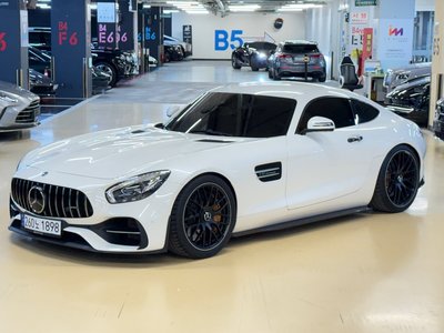MERCEDES-BENZ AMG GT - 5