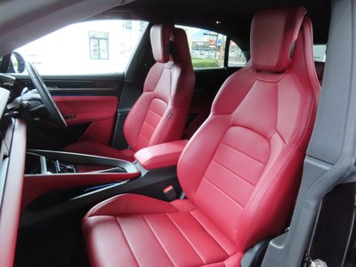 2025 Porsche MACAN — миниатюра 13