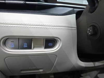 2022 Genesis G90 (RS4) — миниатюра 27