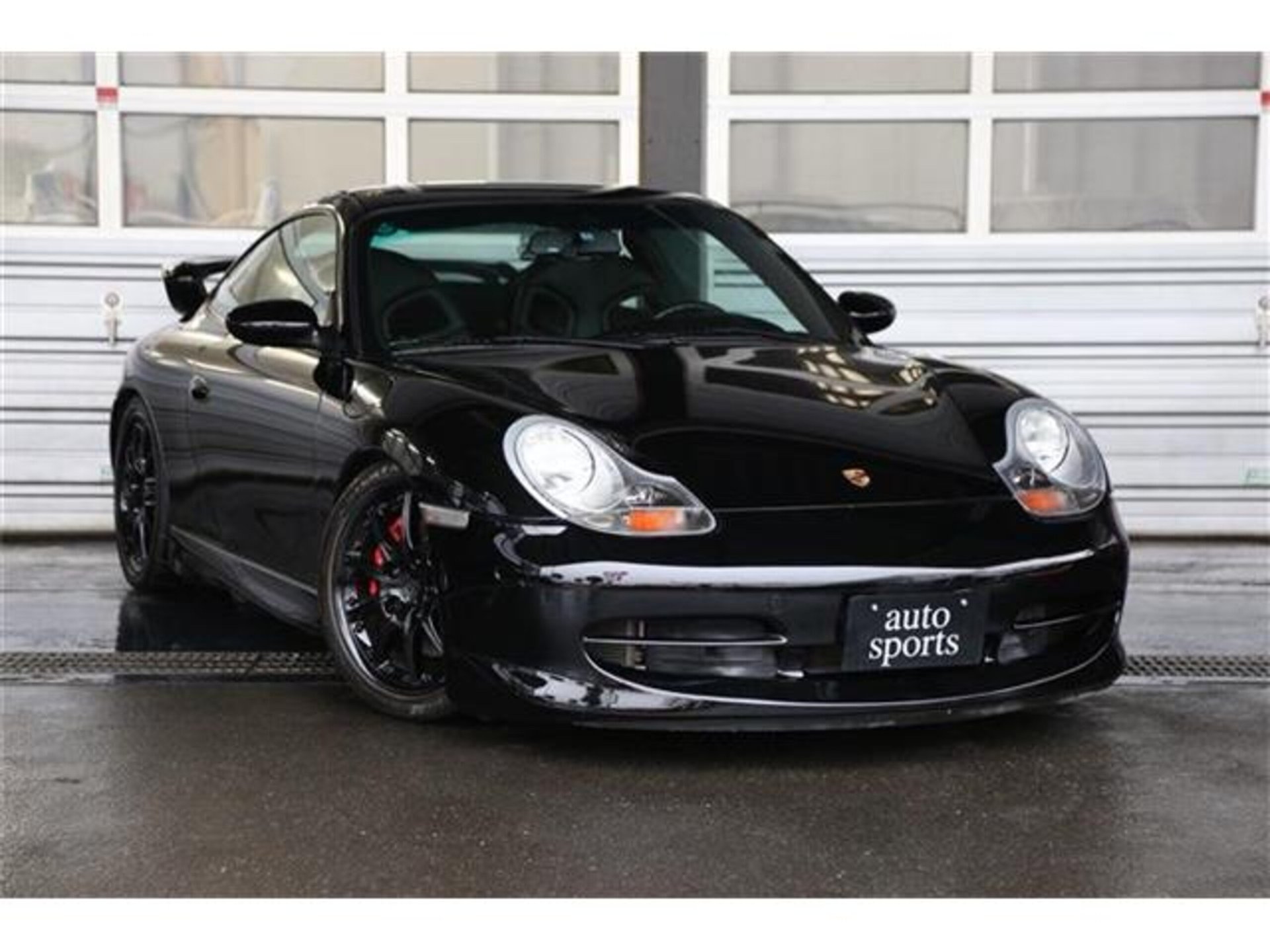 PORSCHE 911 - View 1