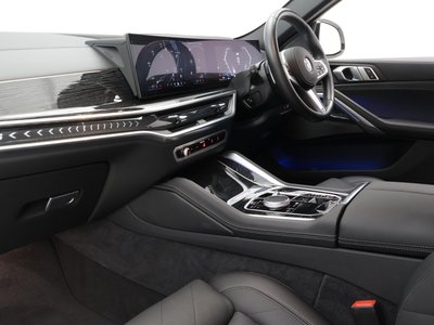 صورة 4 لـ 2024 BMW X6