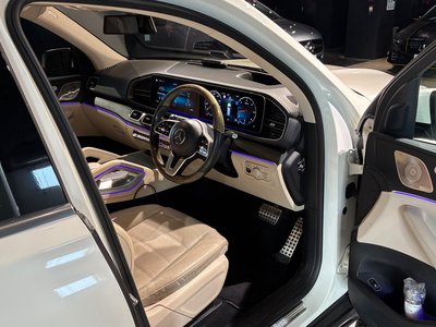 MERCEDES-BENZ GLS - 2