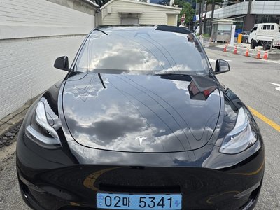 2024 Tesla MODEL Y photo 1