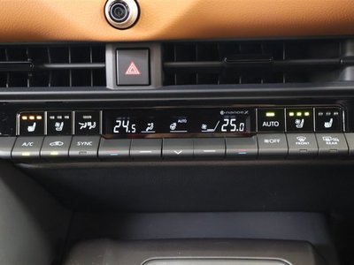 2024 Toyota CROWN CROSSOVER 缩略图 18