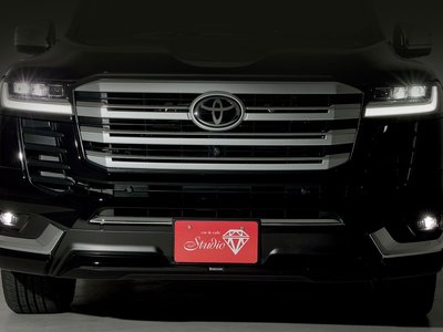 TOYOTA LAND CRUISER 300 - 5