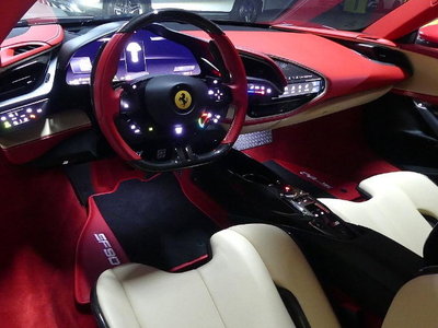 2021 FERRARI SF90 STRADALE 照片 6