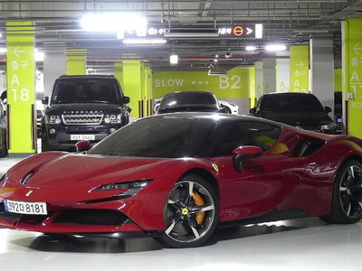 2021 FERRARI SF90 STRADALE 照片 5