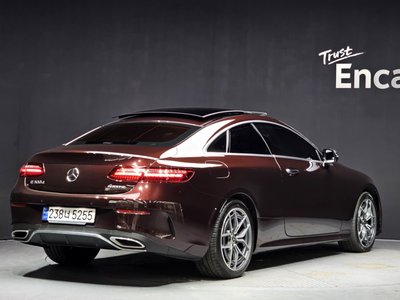 MERCEDES-BENZ E-CLASS - 5