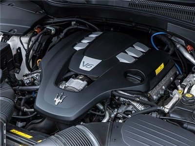 2016 Maserati GRANTURISMO — миниатюра 16