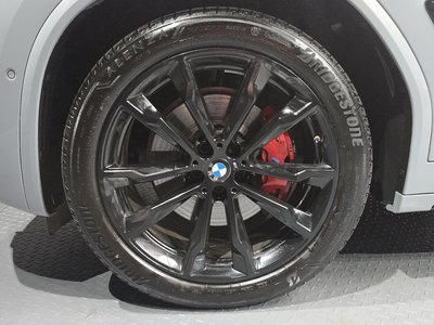 صورة 6 لـ 2025 BMW X4
