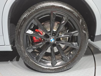 صورة 8 لـ 2025 BMW X4
