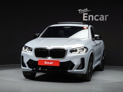 صورة 2 لـ 2025 BMW X4