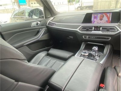 2020 BMW X7 缩略图 25