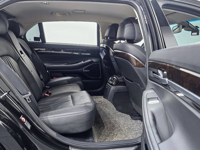 2019 Genesis G90 缩略图 12