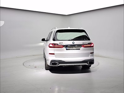 BMW X7 - 4