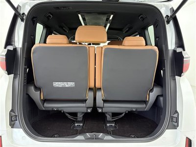 2023 Toyota VELLFIRE thumbnail 16