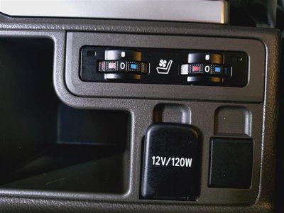 TOYOTA LAND CRUISER PRADO - 8