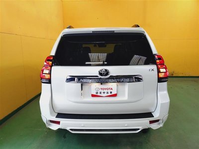 TOYOTA LAND CRUISER PRADO - 3