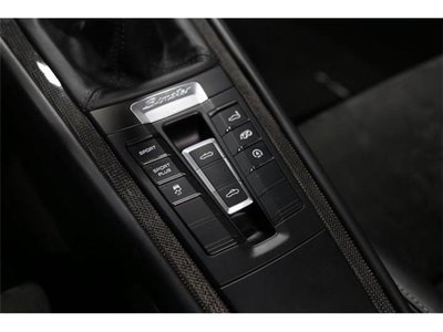 PORSCHE BOXSTER - 10