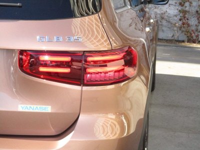 MERCEDES-BENZ GLB AMG - 8