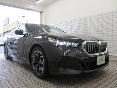 BMW 5 SERIES TOURING - 9