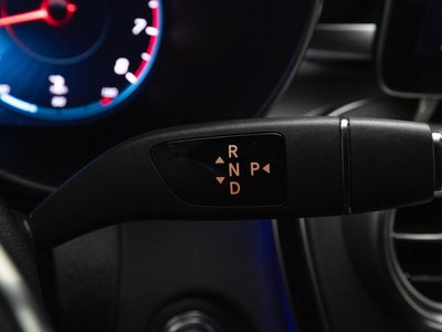 MERCEDES-BENZ GLC - 9