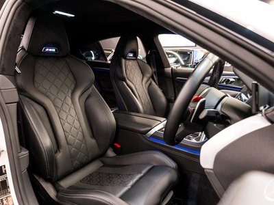 2021 BMW M8 GRAN COUPE — миниатюра 29