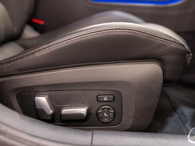 2021 BMW M8 GRAN COUPE — миниатюра 46