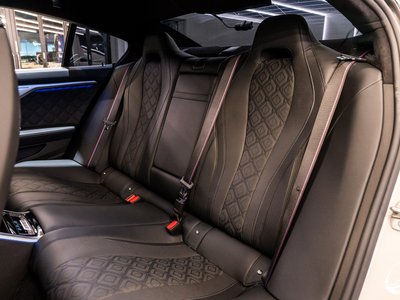 2021 BMW M8 GRAN COUPE — миниатюра 32