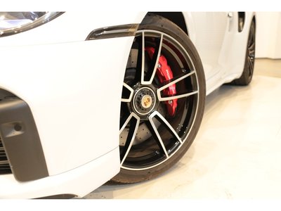 PORSCHE 911 - 4