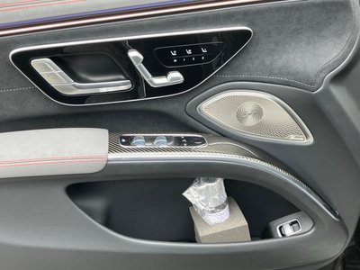 2024 Mercedes-BENZ EQS AMG — фото 6