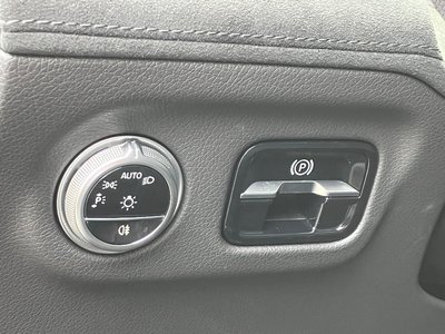 2024 Mercedes-BENZ EQS AMG — миниатюра 11