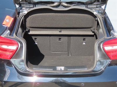 MERCEDES-BENZ A-CLASS - 6