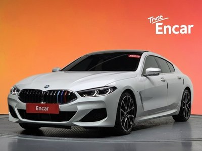 BMW 8 SERIES - 1