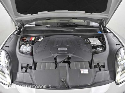 PORSCHE CAYENNE - 4