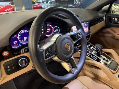 PORSCHE CAYENNE - 9