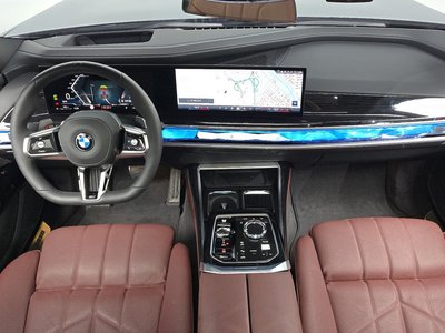 صورة 5 لـ 2025 BMW 7 SERIES