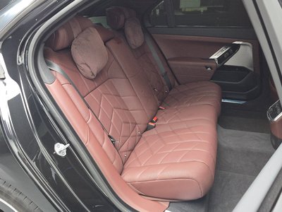 2025 BMW 7 SERIES 缩略图 11