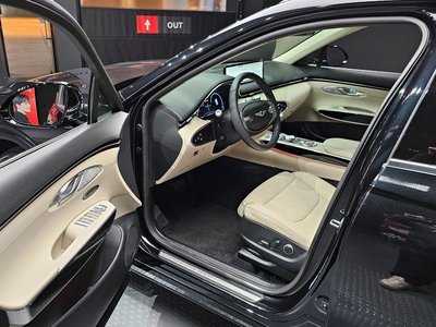 صورة مصغرة 11 لـ 2023 Genesis GV70