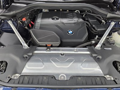 صورة 7 لـ 2025 BMW X4