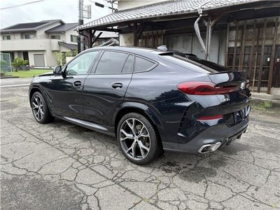 2023 BMW X6 photo 2