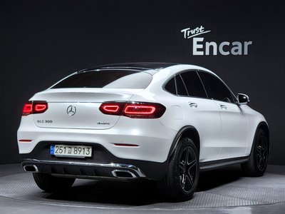 MERCEDES-BENZ GLC - 3