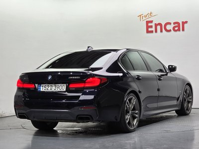 صورة 4 لـ 2020 BMW 5 SERIES