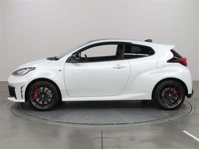 TOYOTA GR YARIS - 4