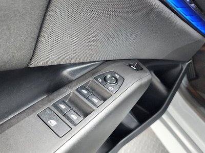 2025 BMW X3 thumbnail 30