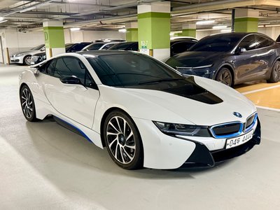 BMW I8 - 4