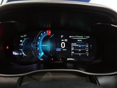 GENESIS G70 - 8