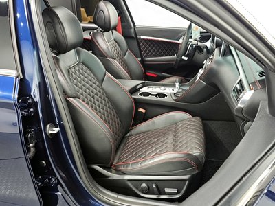GENESIS G70 - 10